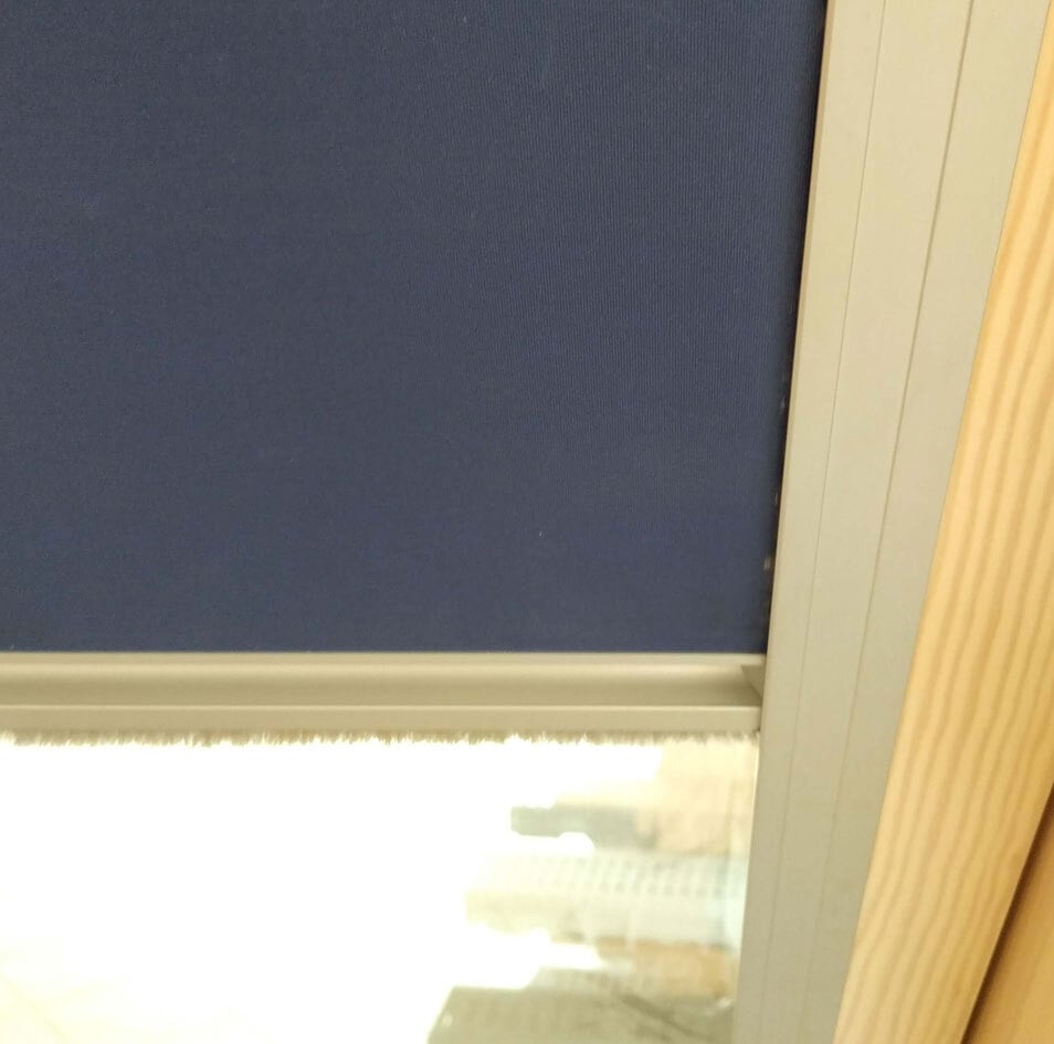 estores-e-cortinas-para-janelas-de-sotao-como-escolher-o-modelo-certo-odem