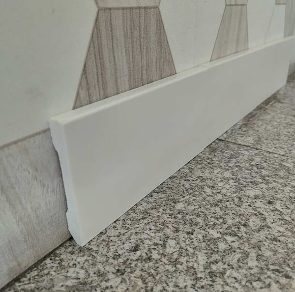 rodapes-odem-passo-a-passo-como-colocar-rodapes-de-poliestireno-de-forma-eficiente-odem
